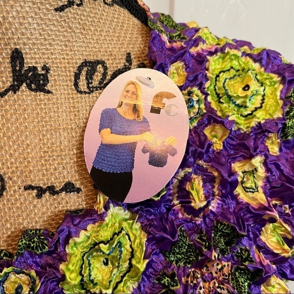 New F.C Top - Picture 8 of 8